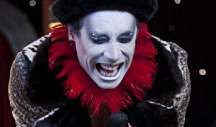 SYDNEY FESTIVAL – SMOKE & MIRRORS